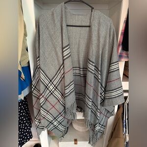 Gray Plaid Fringe Shawl